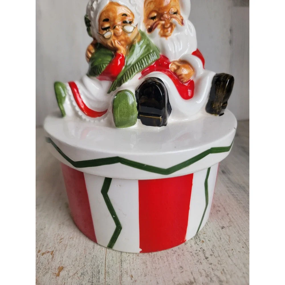 Lefton sleeping Mrs Mr Santa Claus vintage lidded container Xmas home‎